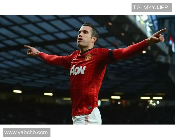 黑色短裤中的足球明星是谁他在赛场上的表现如何 黑色短裤中的足球明星是谁他在赛场上的表现如何